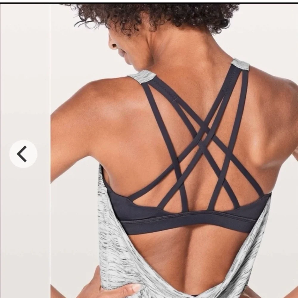 LuluLemon Free to be Serene 2-in-1 Tank with‎ Sports Bra Size 6